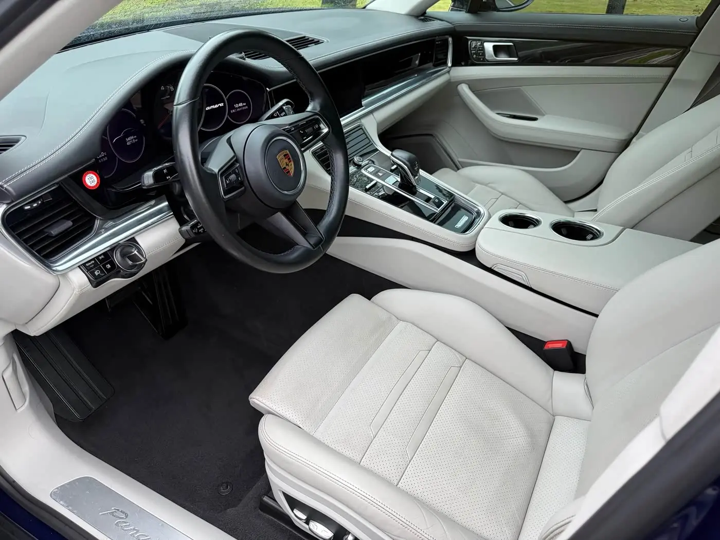 Porsche Panamera 2021 — ფოტო 4/9