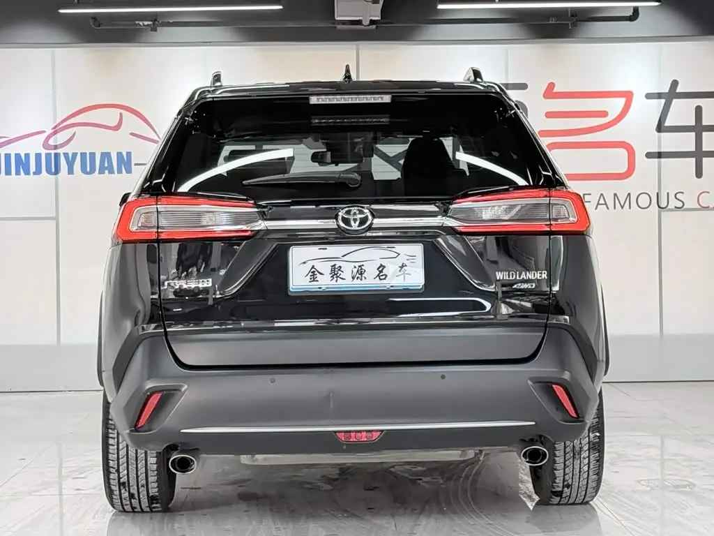 Toyota Wildlander 2021 — Фото 5/17