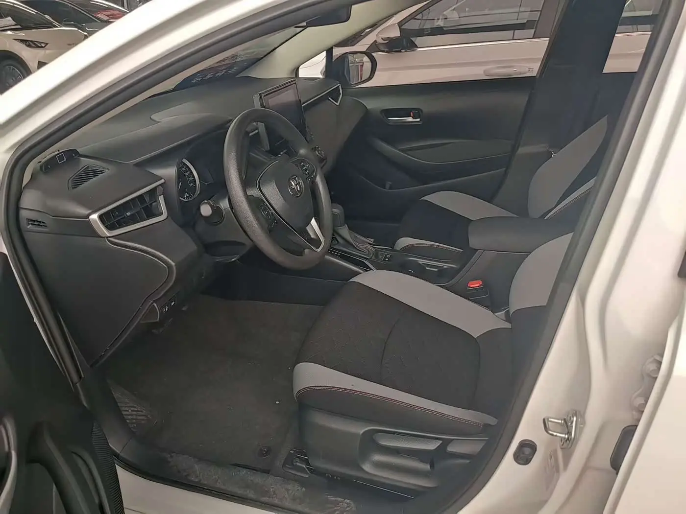 Toyota Corolla 2024 — Şəkil 4/14