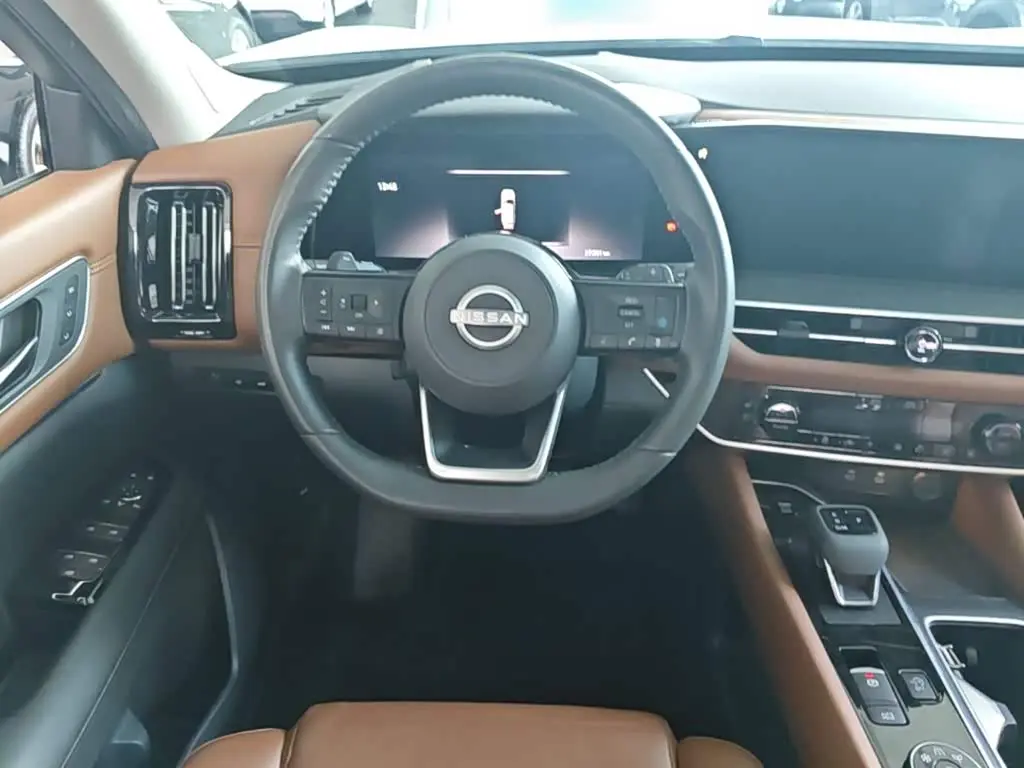 Nissan Terra 2024 — Photo 17/20