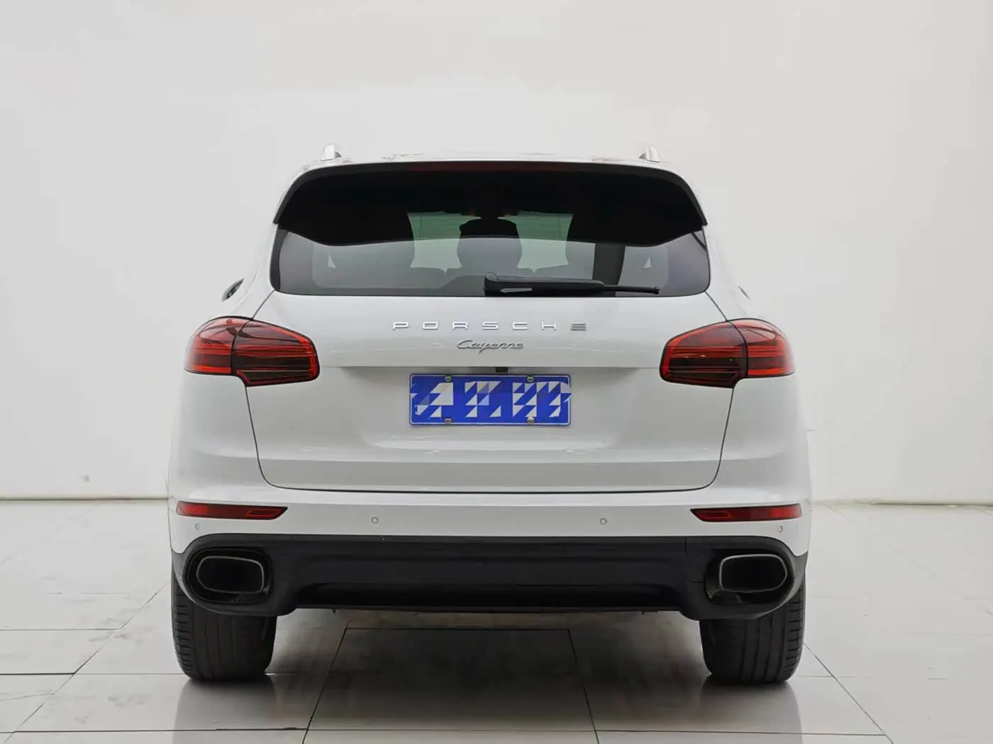 Porsche Cayenne 2016 — Photo 9/10