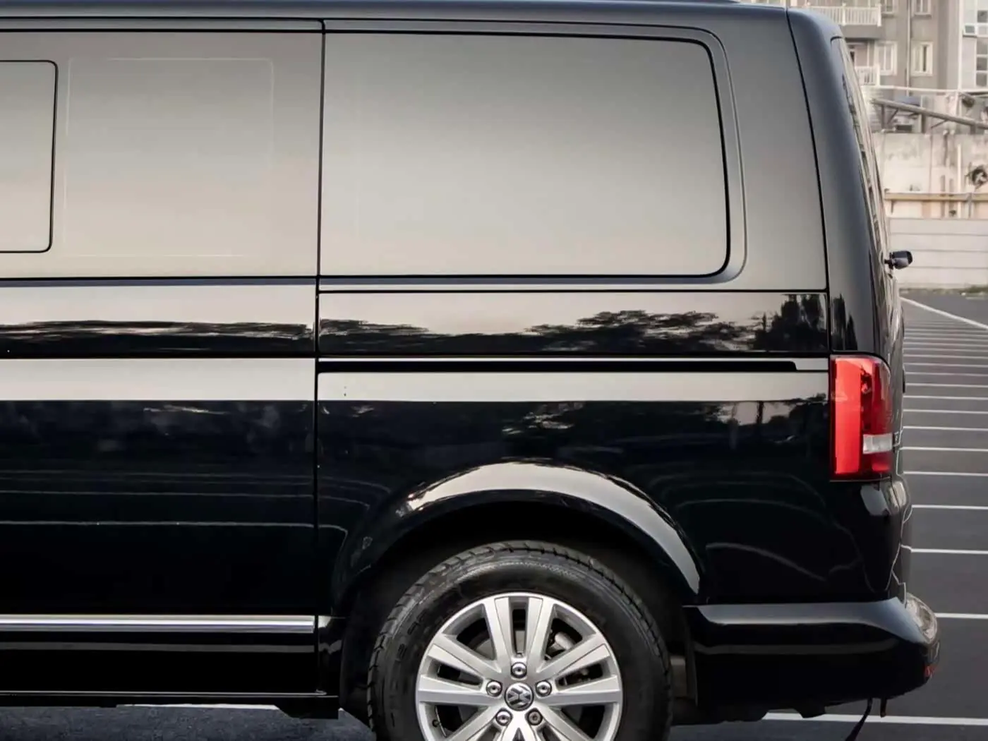 Volkswagen Multivan 2015 — Şəkil 4/9