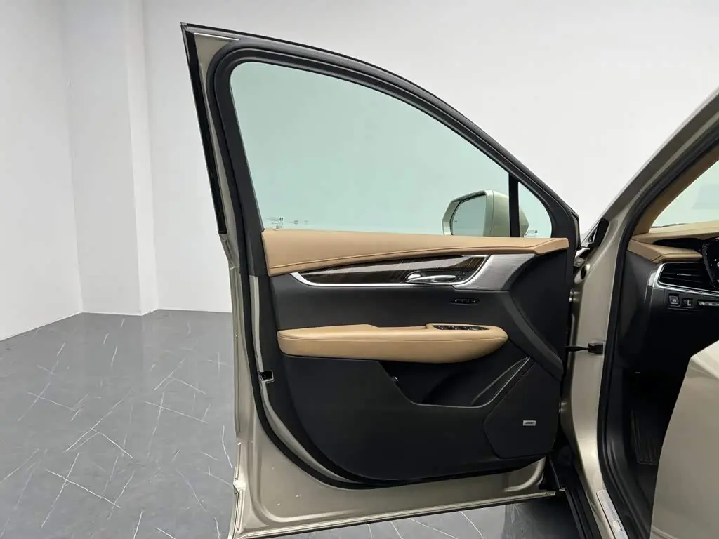 Cadillac XT6 2021 — Фото 13/20