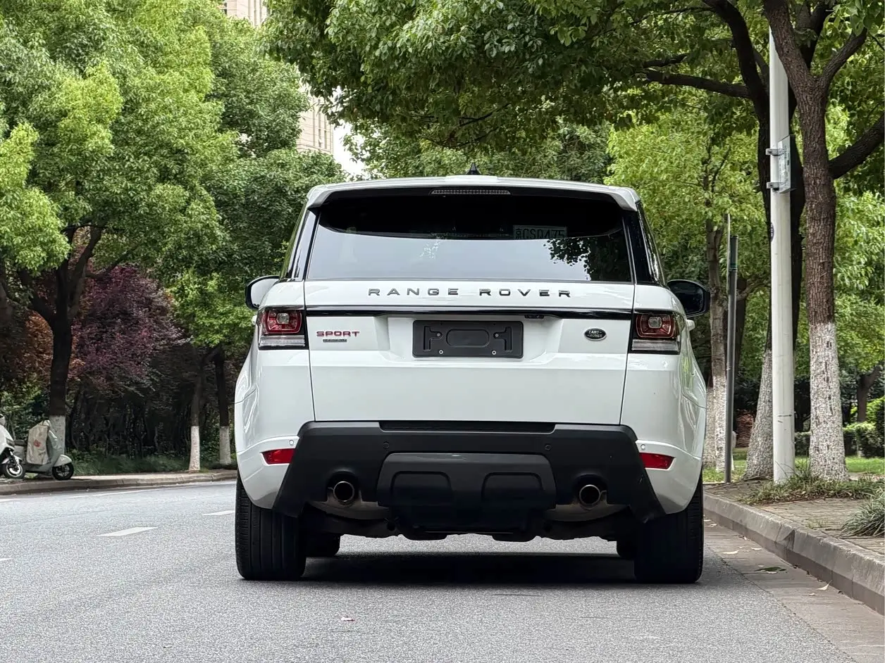 Land Rover Range Rover Sport 2017 — Фото 4/20
