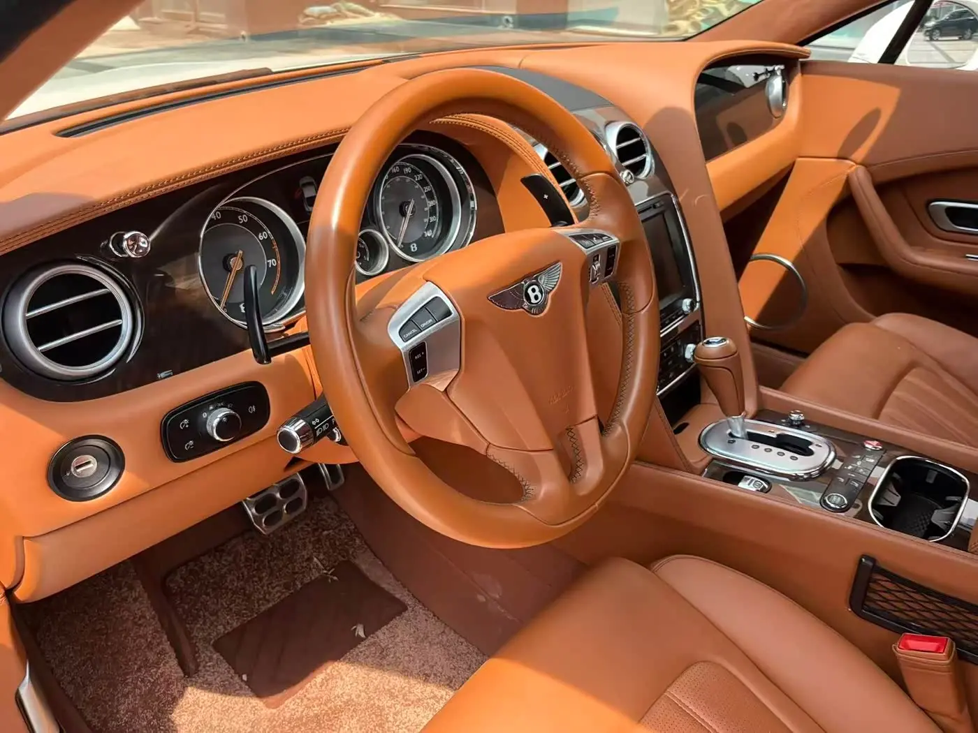 Bentley Continental 2014 — Şəkil 5/10