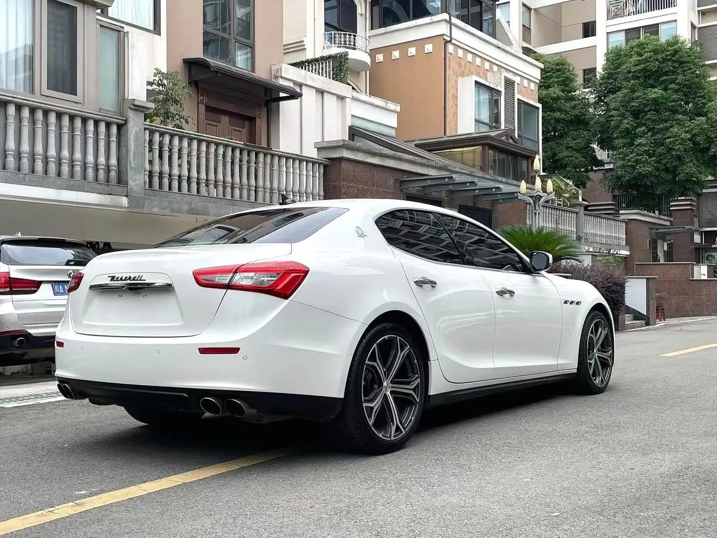 Maserati Ghibli 2017 — Şəkil 5/15