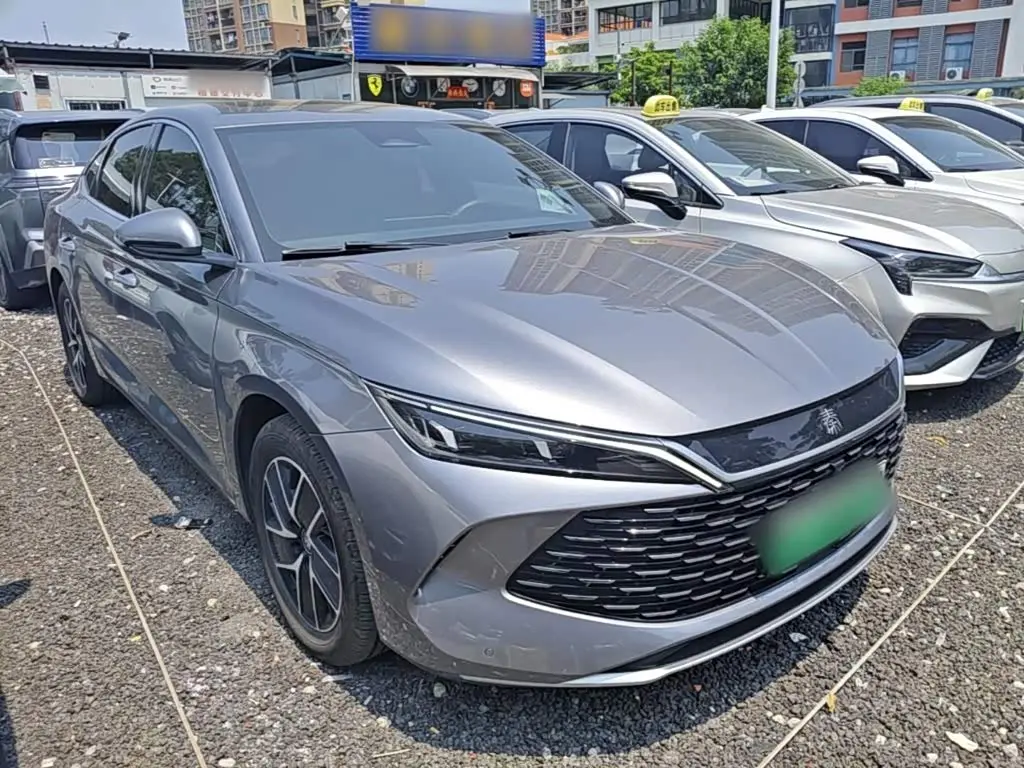 BYD Qin L 2024 — Фото 4/20