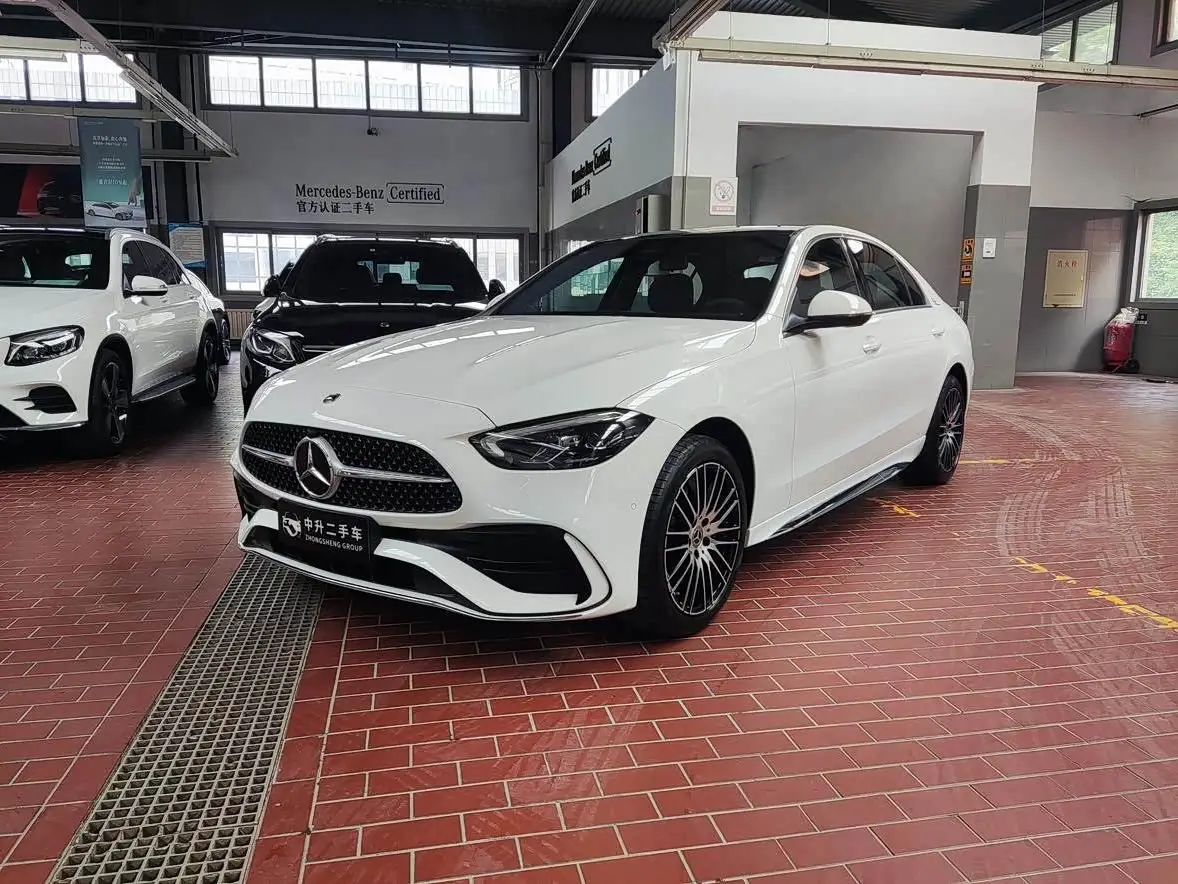 Mercedes-Benz C-Class, 2024
