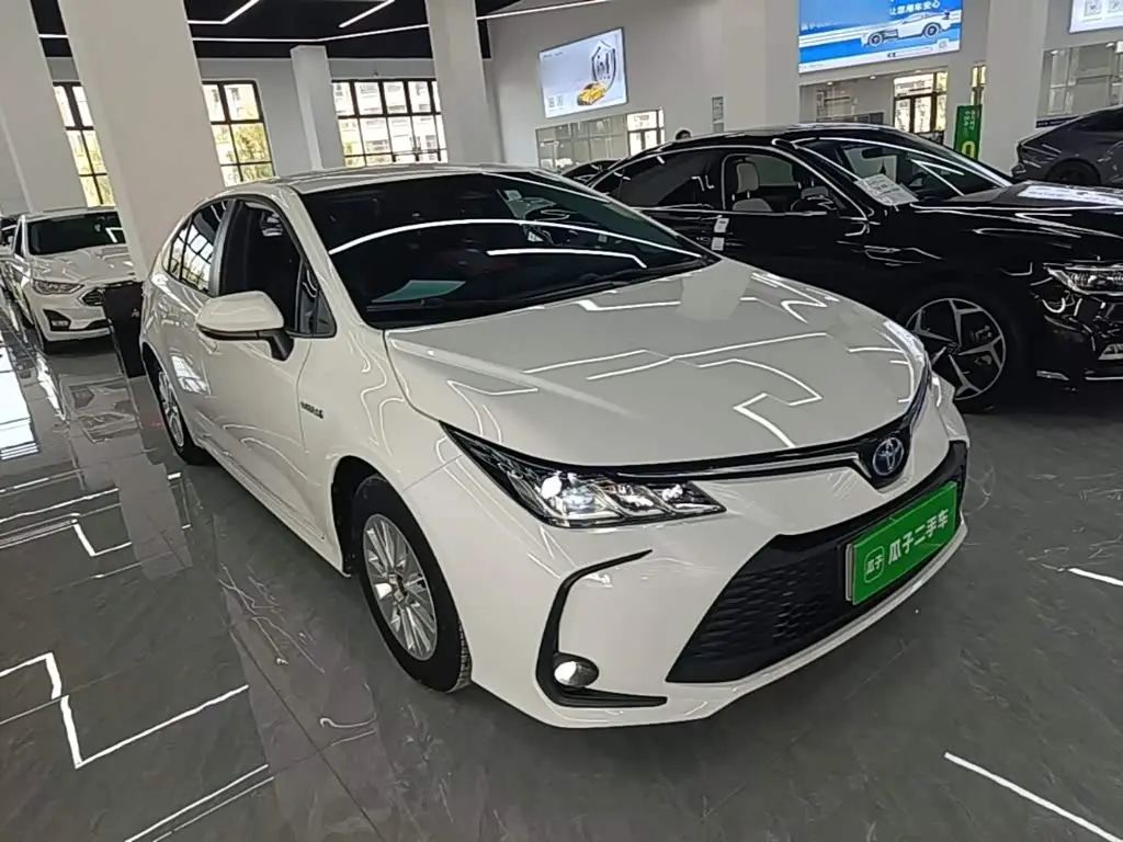 Toyota Corolla 2024 — Photo 4/20