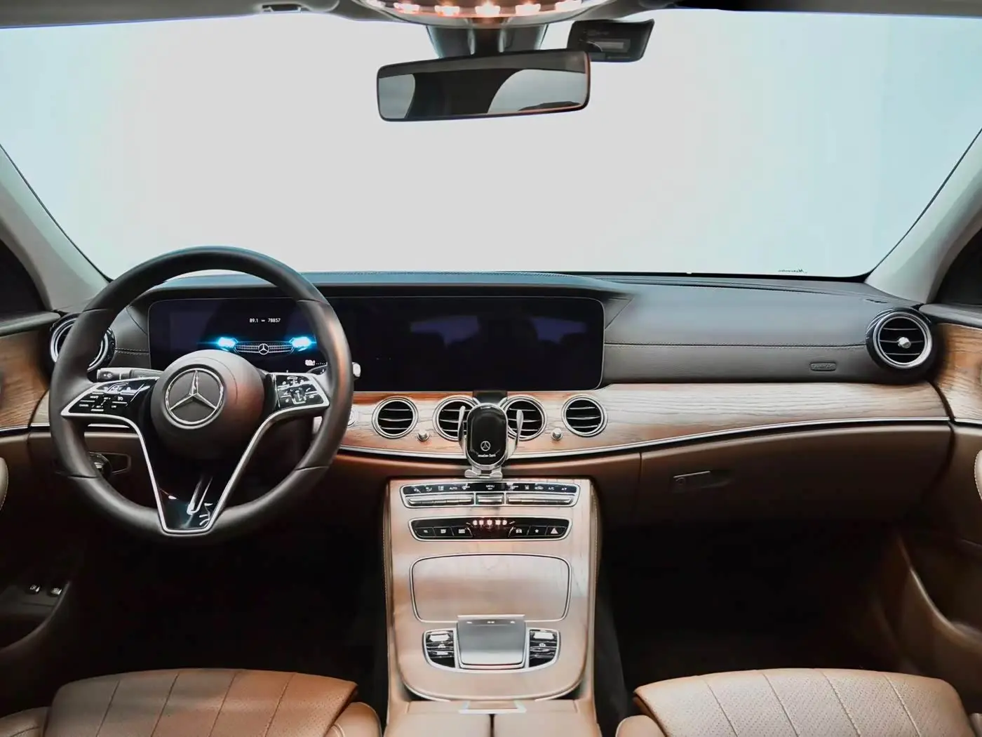 Mercedes-Benz E-Class New Energy 2022 — Photo 14/20