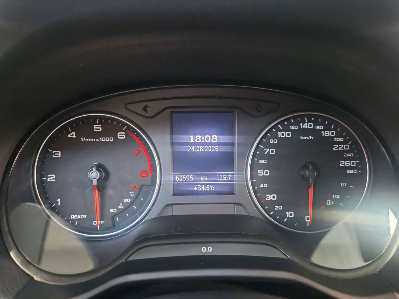 Audi Q2L 2023 — Photo 12/18