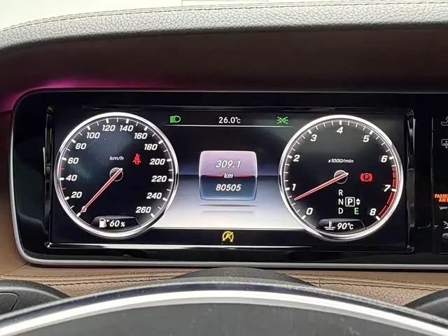 Mercedes-Benz S-Class 2016 — Photo 9/20