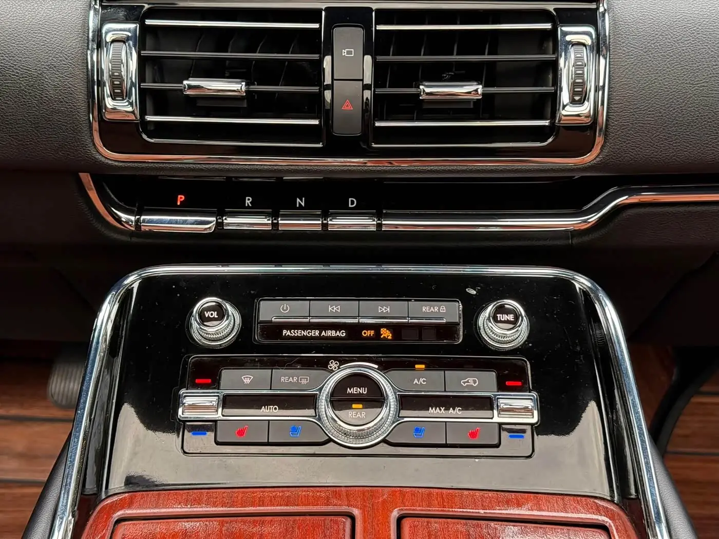 Lincoln Navigator 2022 — Photo 6/13