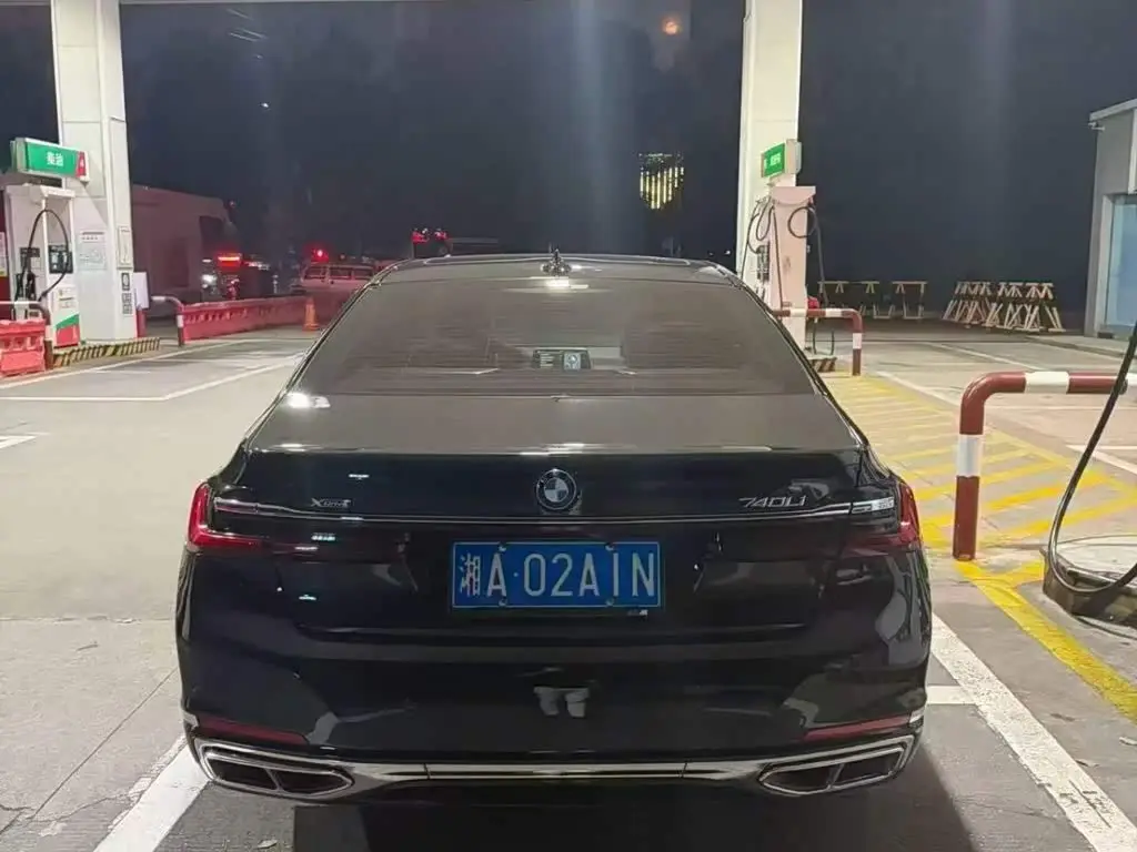 BMW 7 Series 2022 — Şəkil 9/9