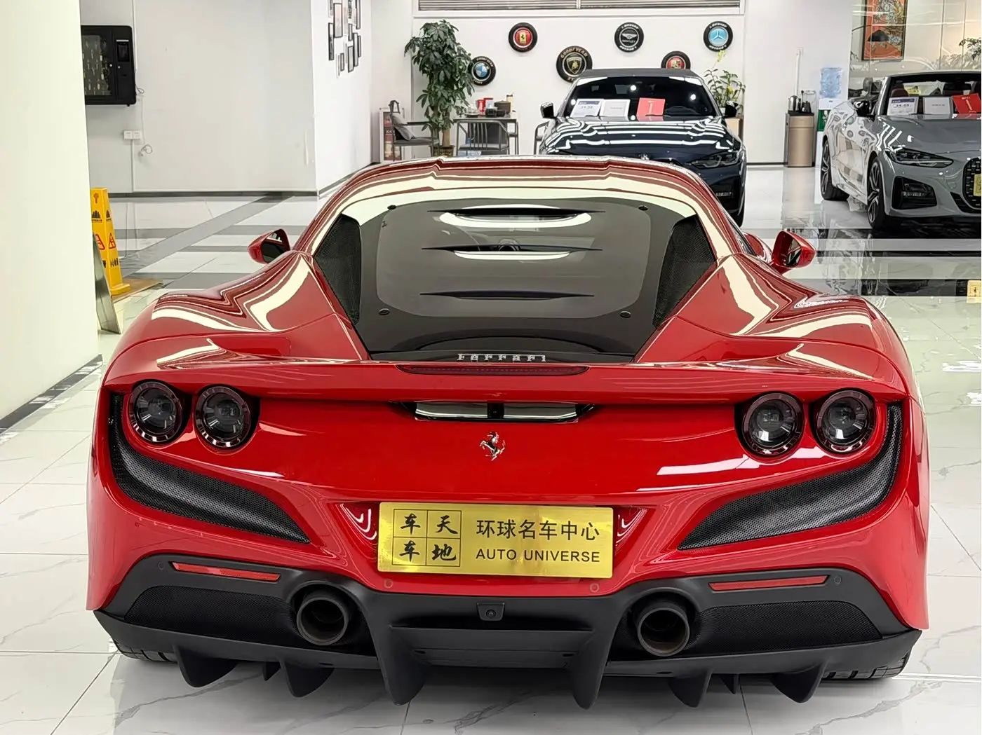 Ferrari F8 2022 — Фото 7/20