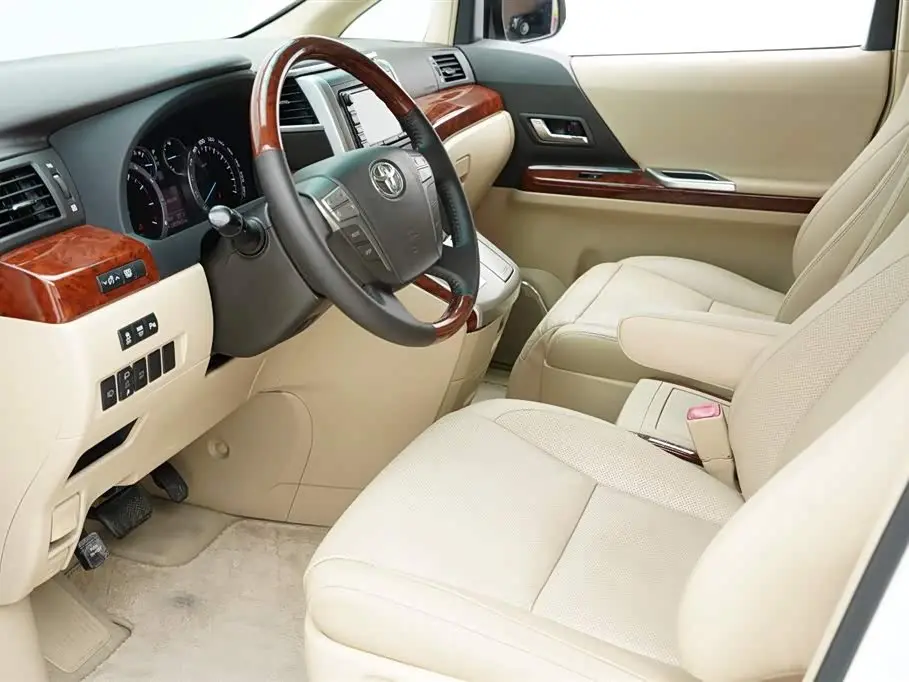 Toyota Alphard 2010 — ფოტო 6/20
