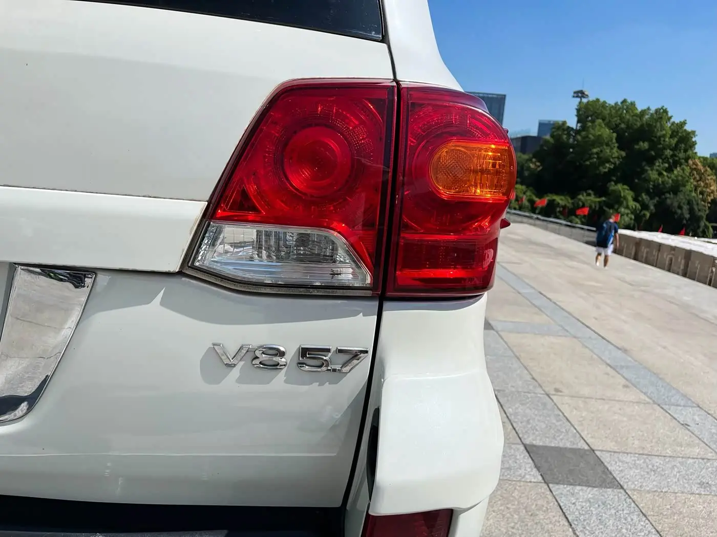 Toyota Land Cruiser 2015 — Photo 9/18