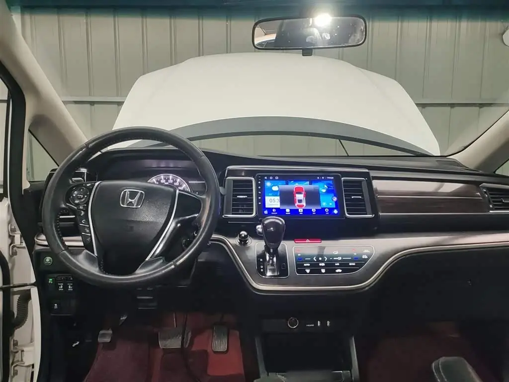 Honda Elysion 2017 — Şəkil 10/20