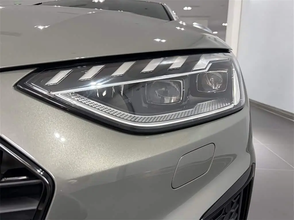 Audi S4 2023 — Photo 16/18