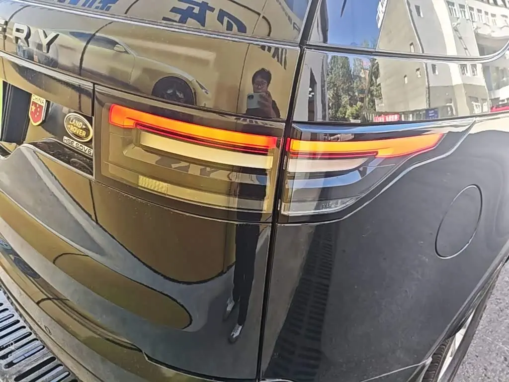 Land Rover Discovery 2018 — Şəkil 8/20