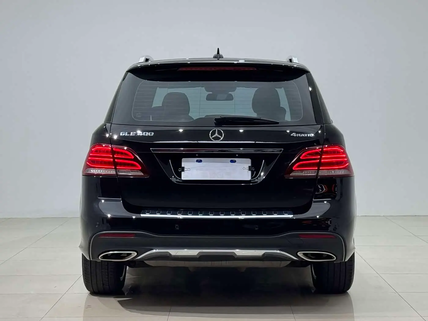 Mercedes-Benz GLE 2017 — Фото 5/20