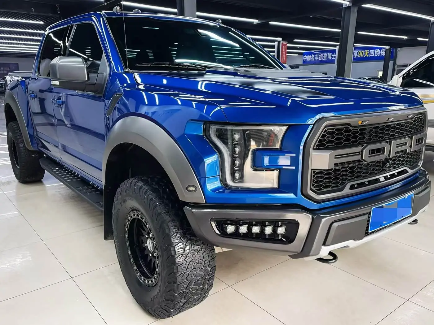 Ford F-150 Raptor 2019 — Şəkil 2/9