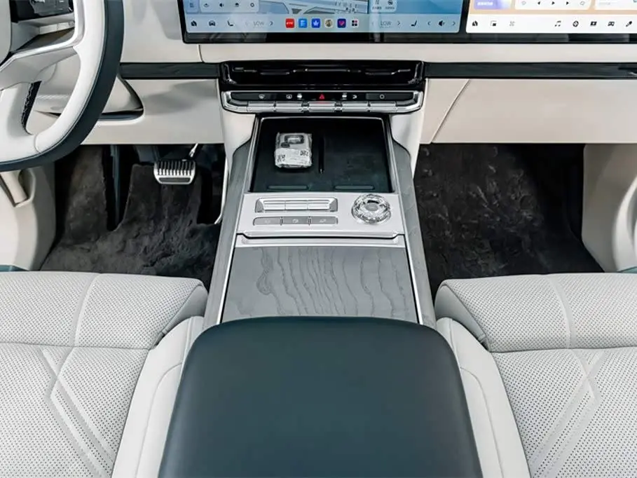 ZEEKR 9X 2026 — Photo 14/20