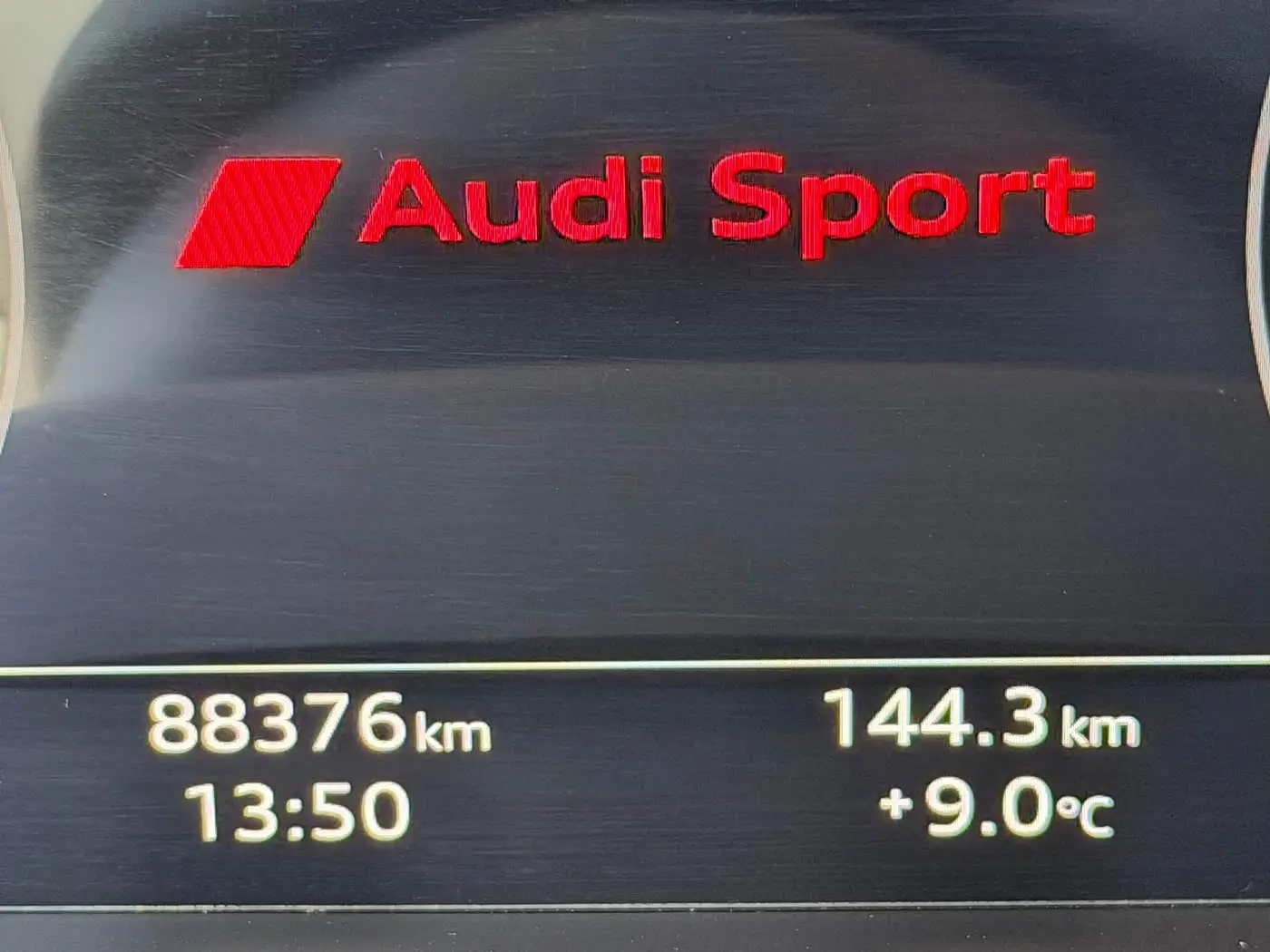 Audi A6L 2021 — Photo 11/14