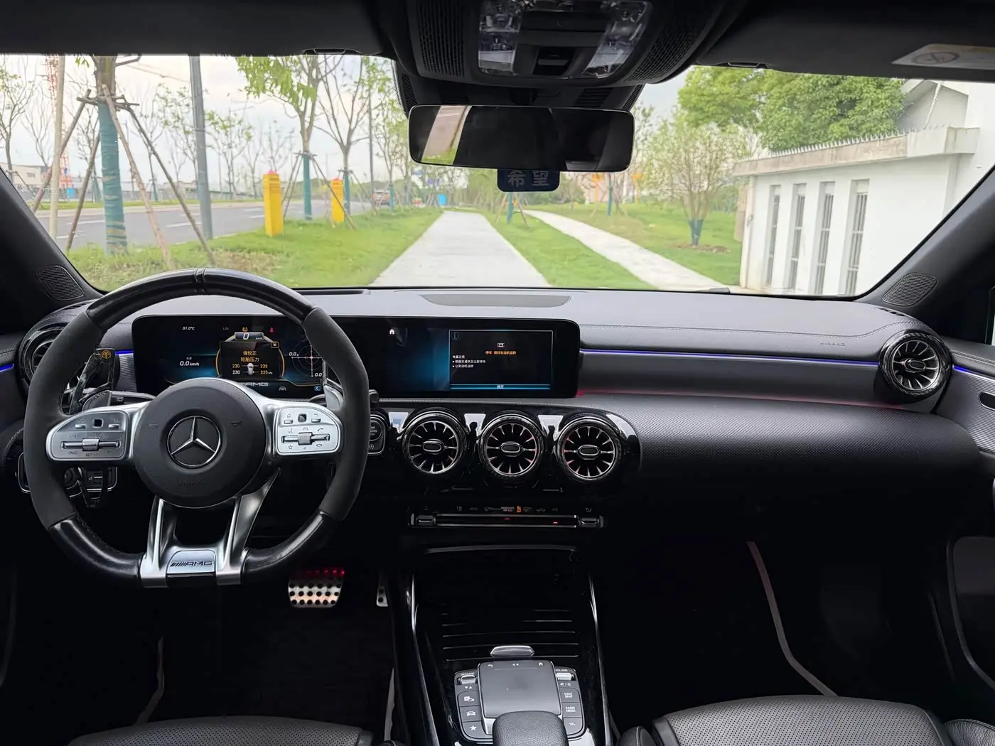 Mercedes-Benz A-Class AMG 2022 — Photo 7/20