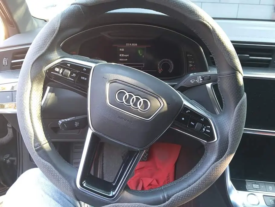 Audi A6L 2020 — Фото 15/16