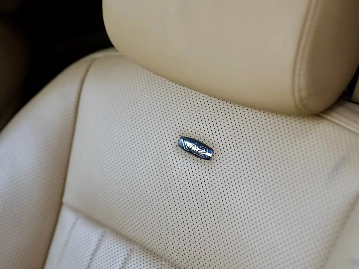 Mercedes-Benz S-Class 2011 — Photo 16/20