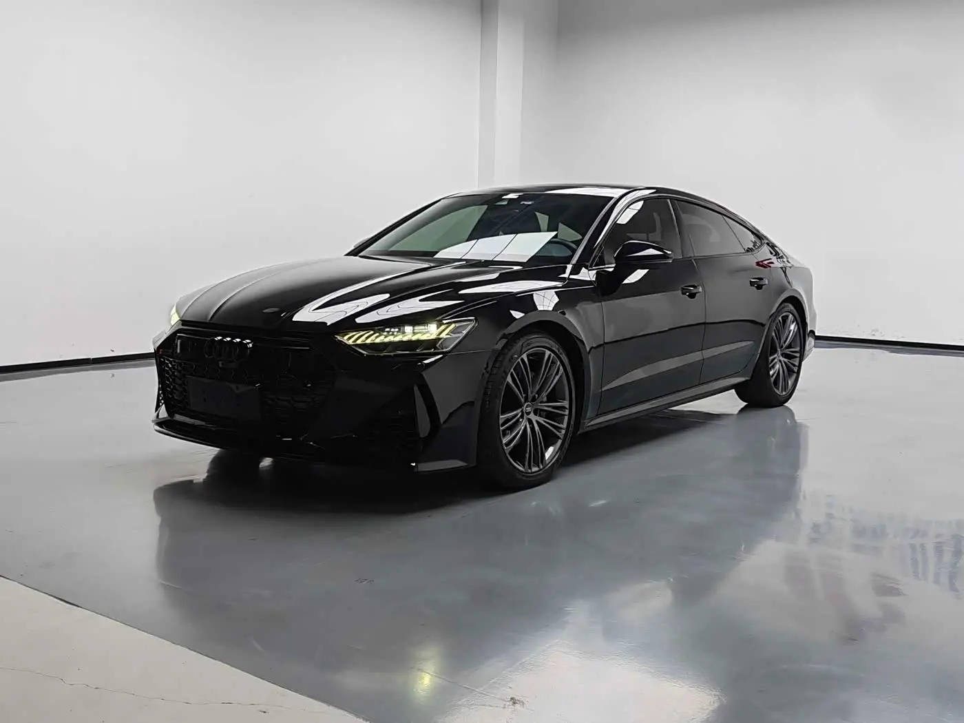 Audi A7 2023 — Şəkil 1/20