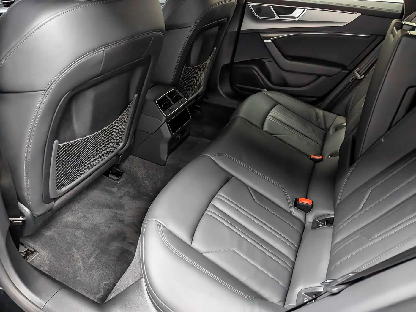 Audi A7 2023 — Şəkil 15/20