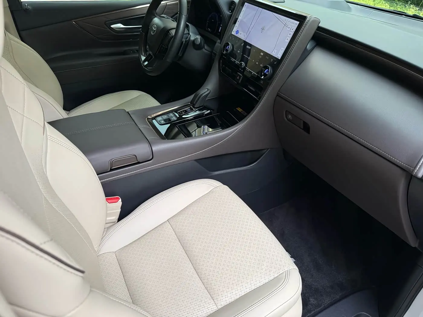 Toyota Alphard 2023 — Şəkil 9/17