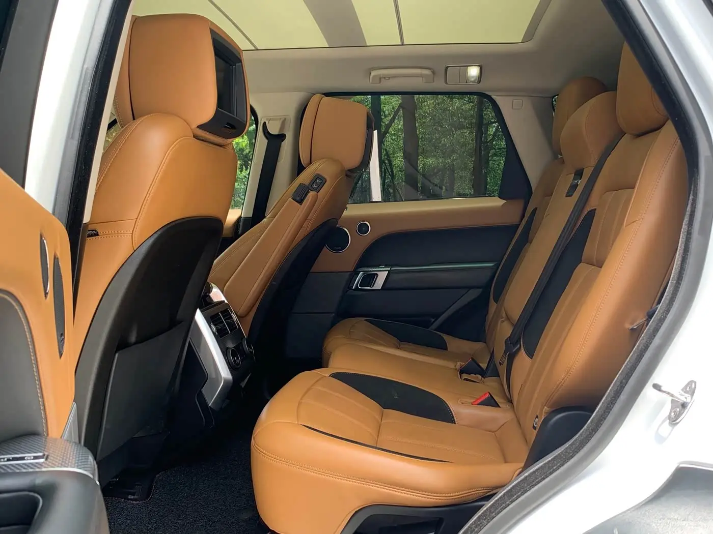 Land Rover Range Rover Sport 2019 — Фото 10/13