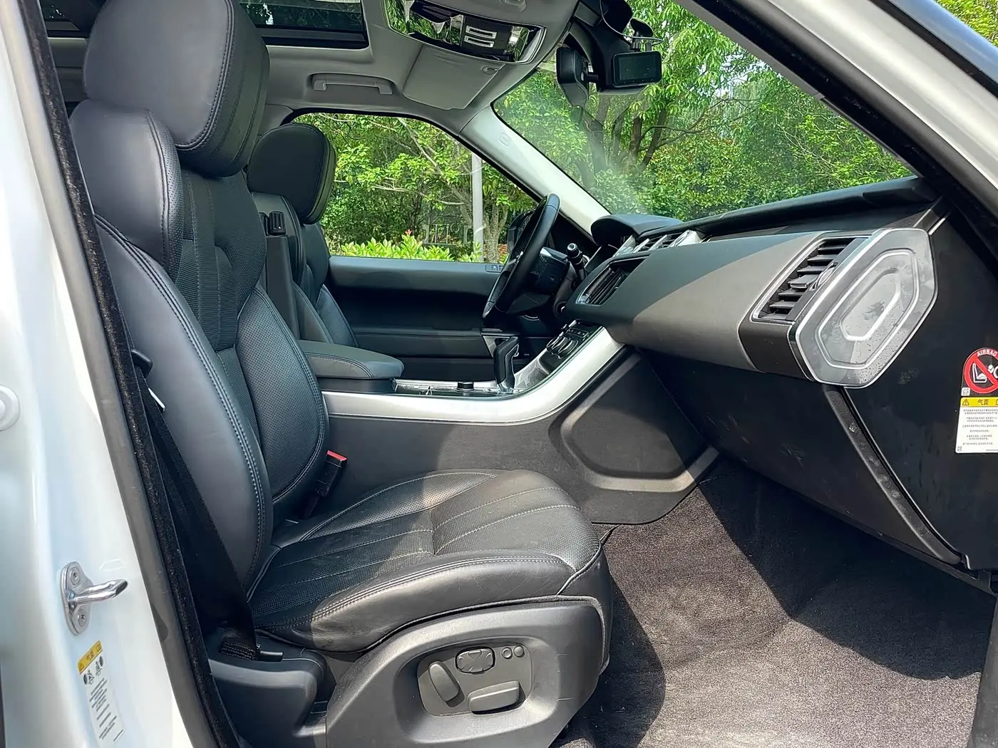 Land Rover Range Rover Sport 2015 — Photo 12/18