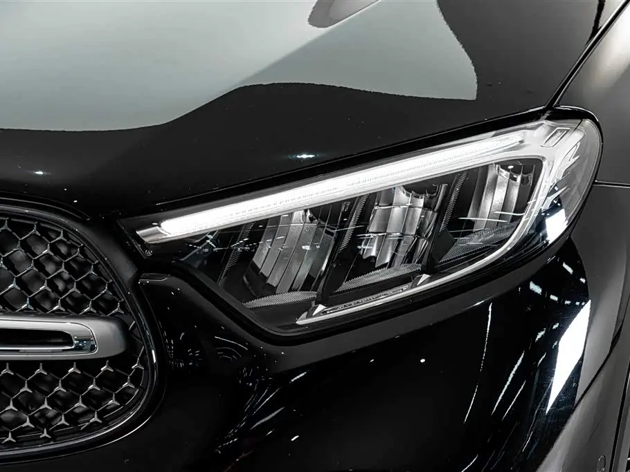 Mercedes-Benz GLC 2025 — Фото 4/20