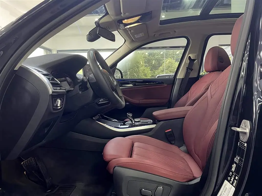 BMW X3 2024 — Photo 10/20