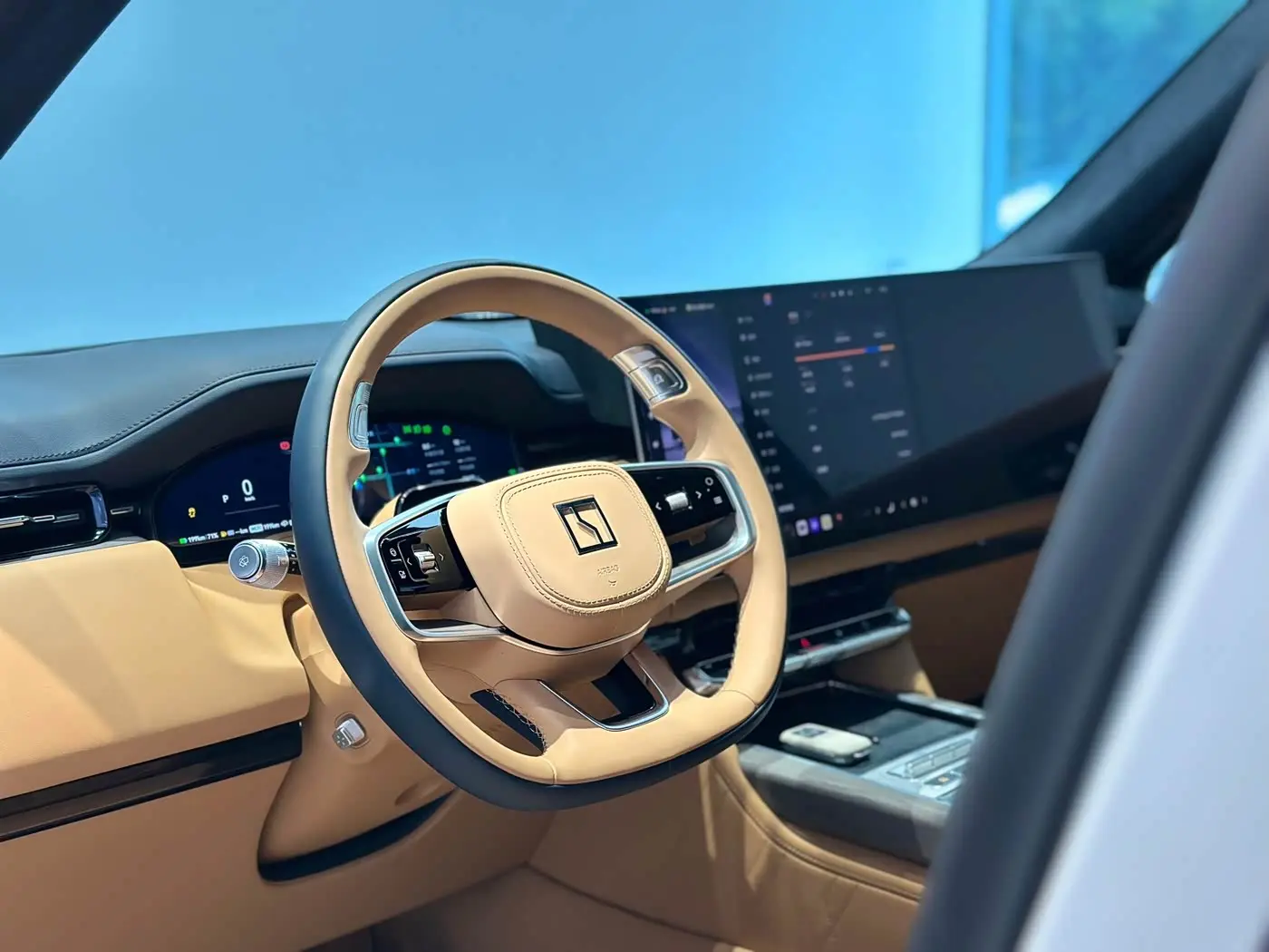 ZEEKR 9X 2026 — Photo 9/20