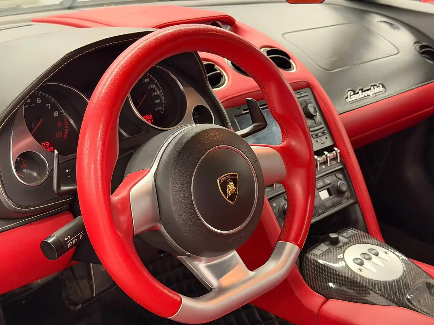 Lamborghini Gallardo 2010 — Şəkil 3/8