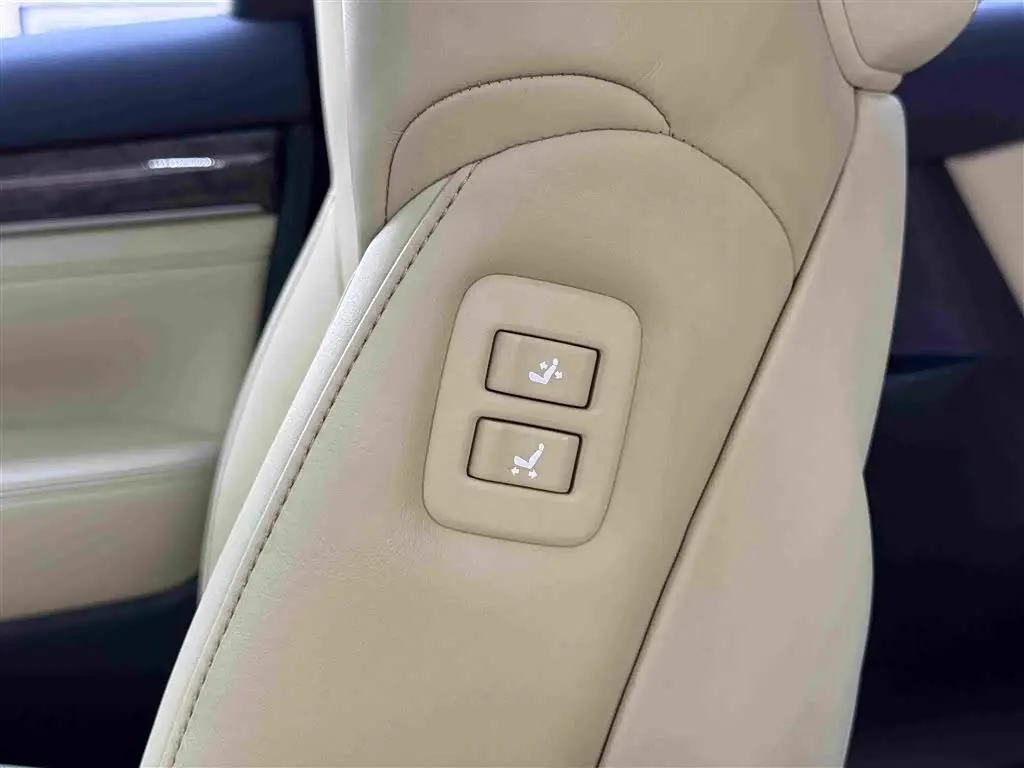Toyota Alphard 2020 — Фото 8/14