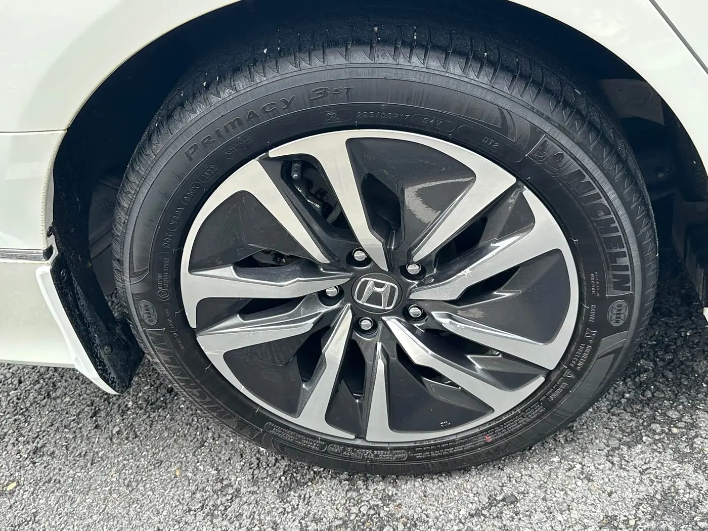 Honda Accord 2022 — Фото 16/16