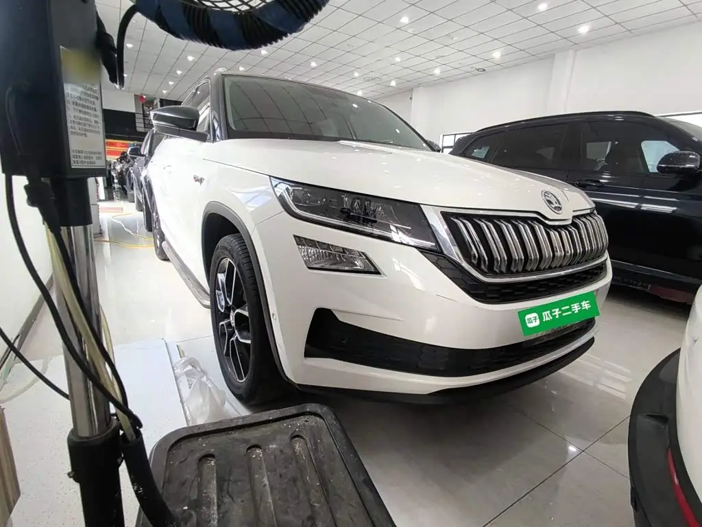 Škoda Kodiaq GT 2021 — Фото 4/20