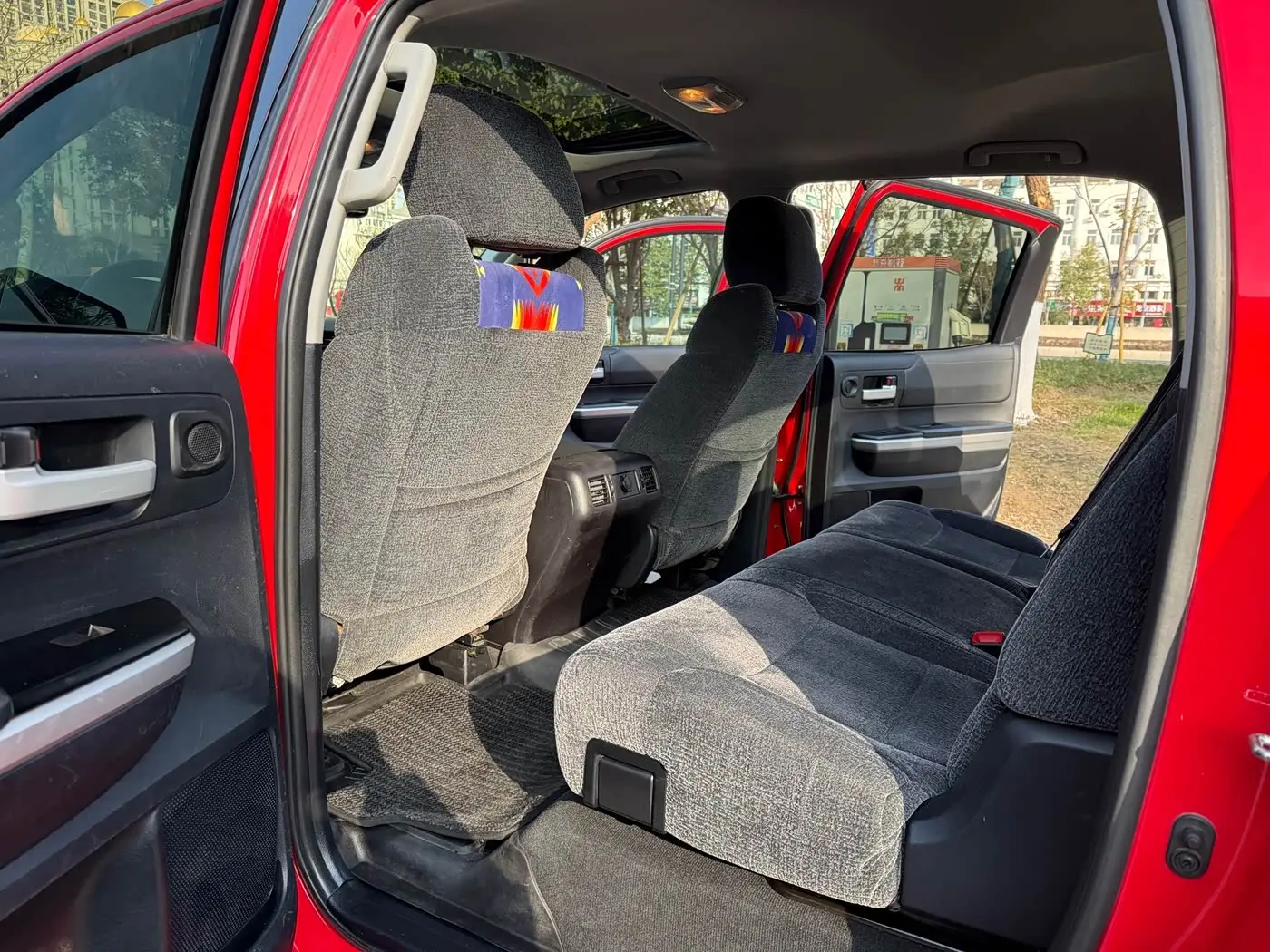 Toyota Tundra 2016 — Şəkil 7/15
