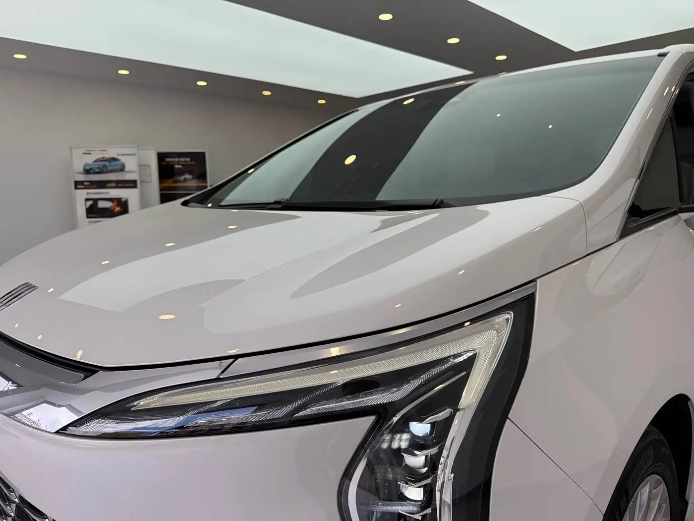 Buick Century 2023 — Photo 4/13