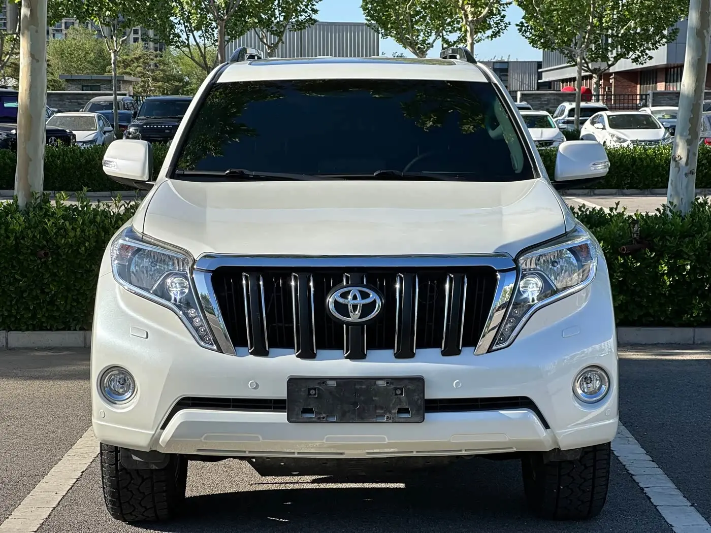 Toyota Prado 2016 — Şəkil 2/15