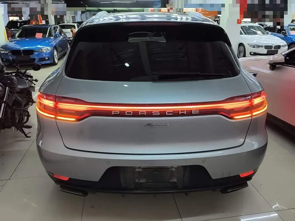 Porsche Macan 2021 — Photo 6/20