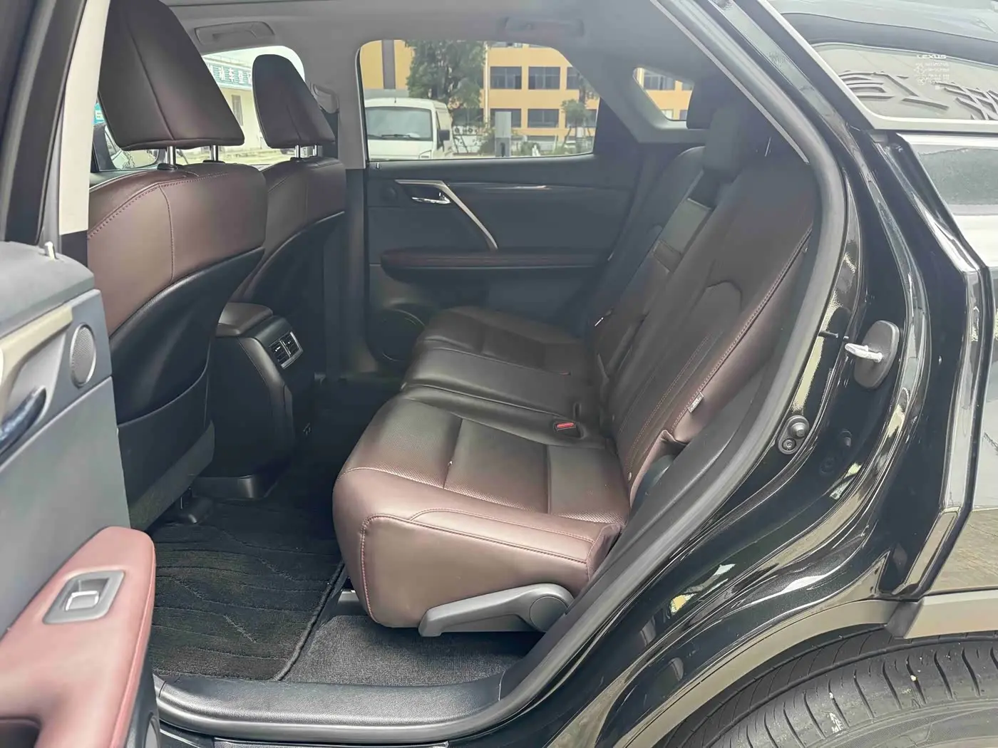 Lexus RX 2022 — Şəkil 5/9