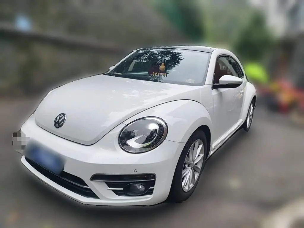 Volkswagen Beetle 2020 — Фото 1/20