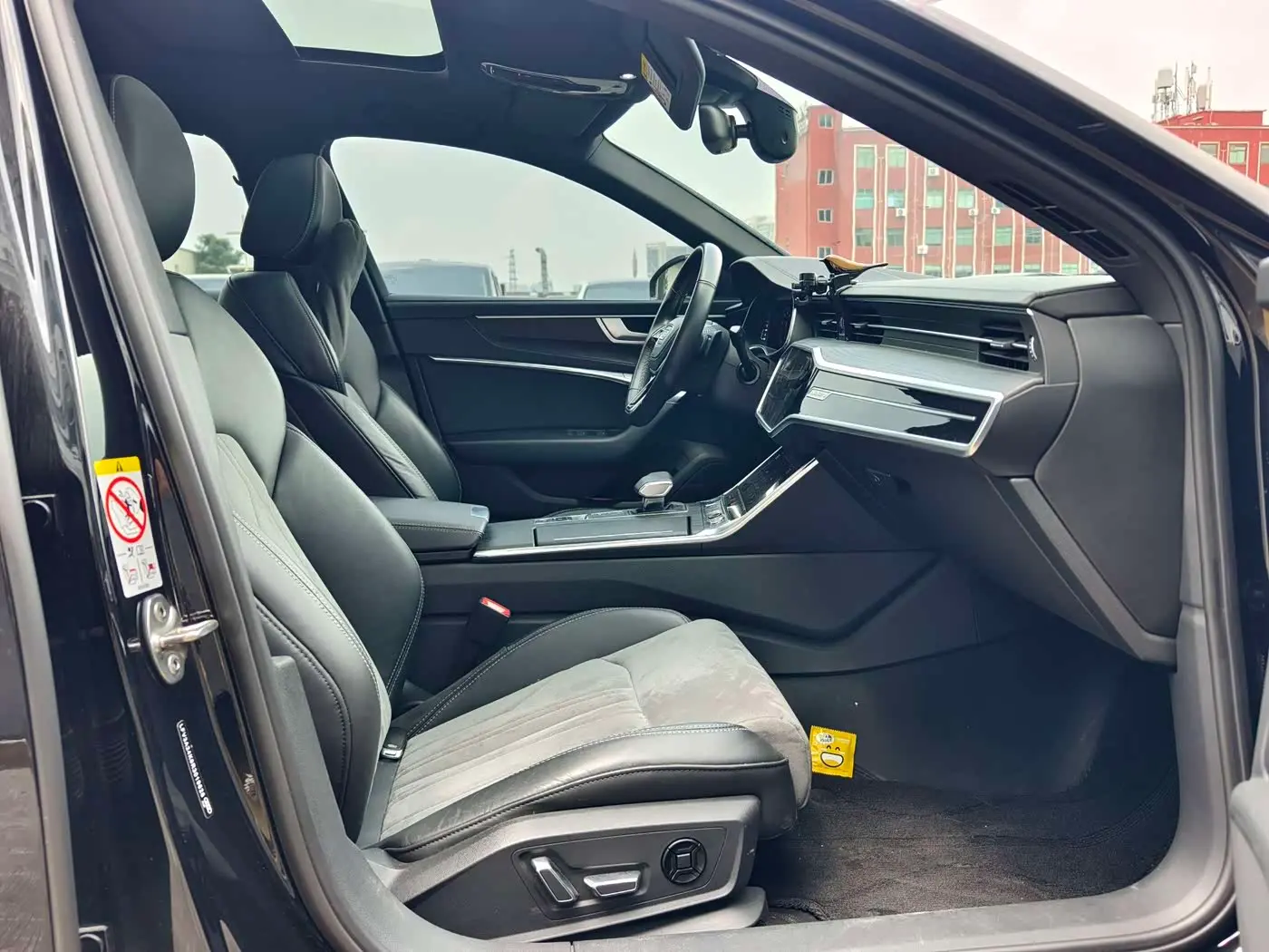 Audi A6L 2024 — Şəkil 9/18